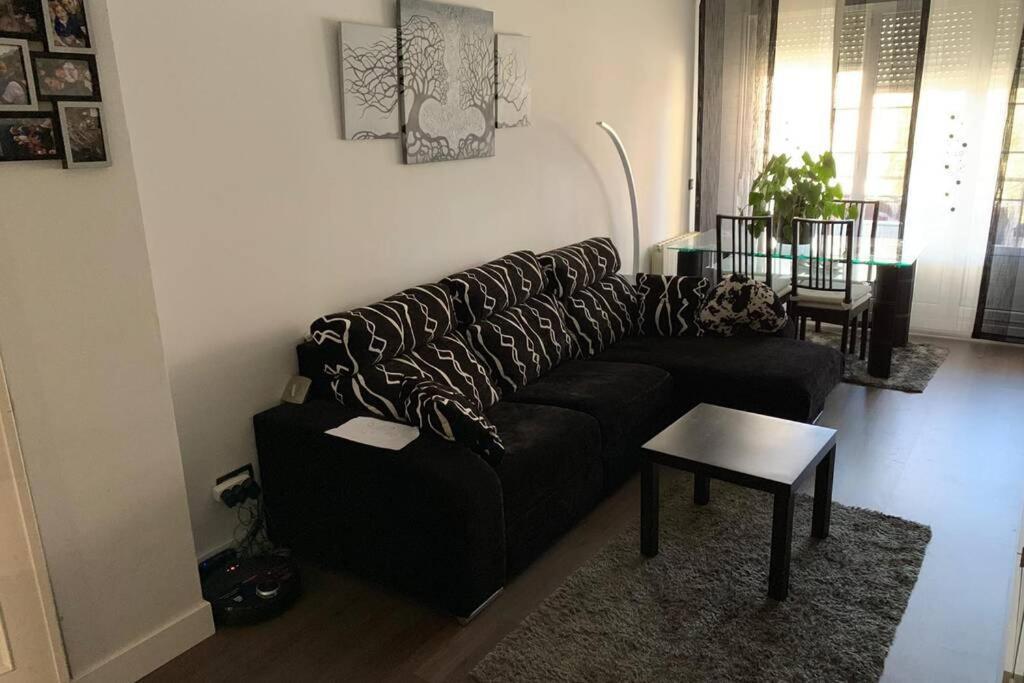 Apartamento Argenta كاسترو أورديالس المظهر الخارجي الصورة