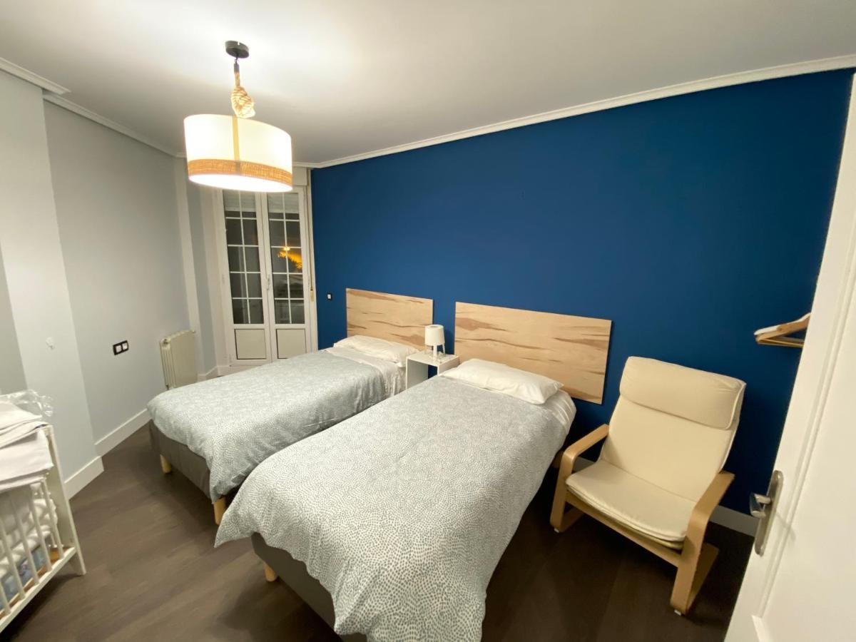 Apartamento Argenta كاسترو أورديالس المظهر الخارجي الصورة