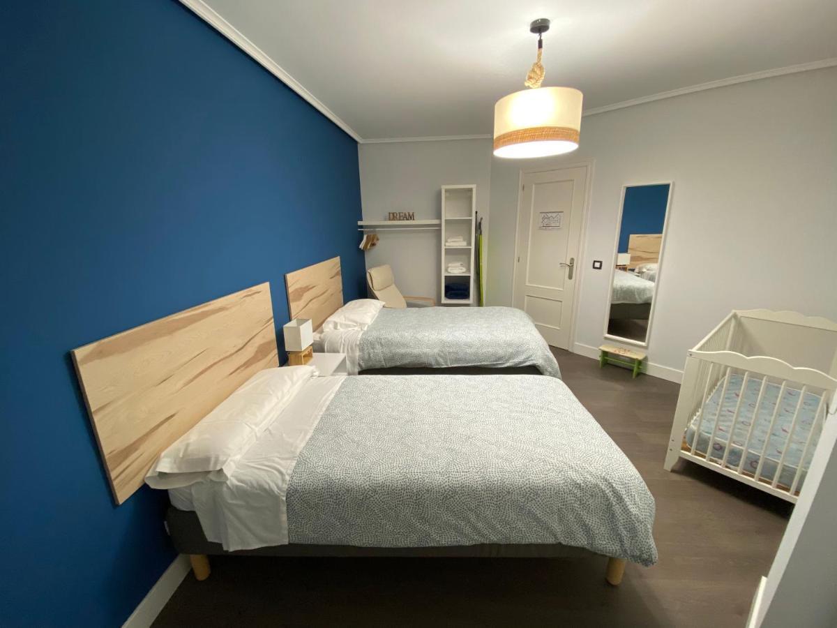 Apartamento Argenta كاسترو أورديالس المظهر الخارجي الصورة